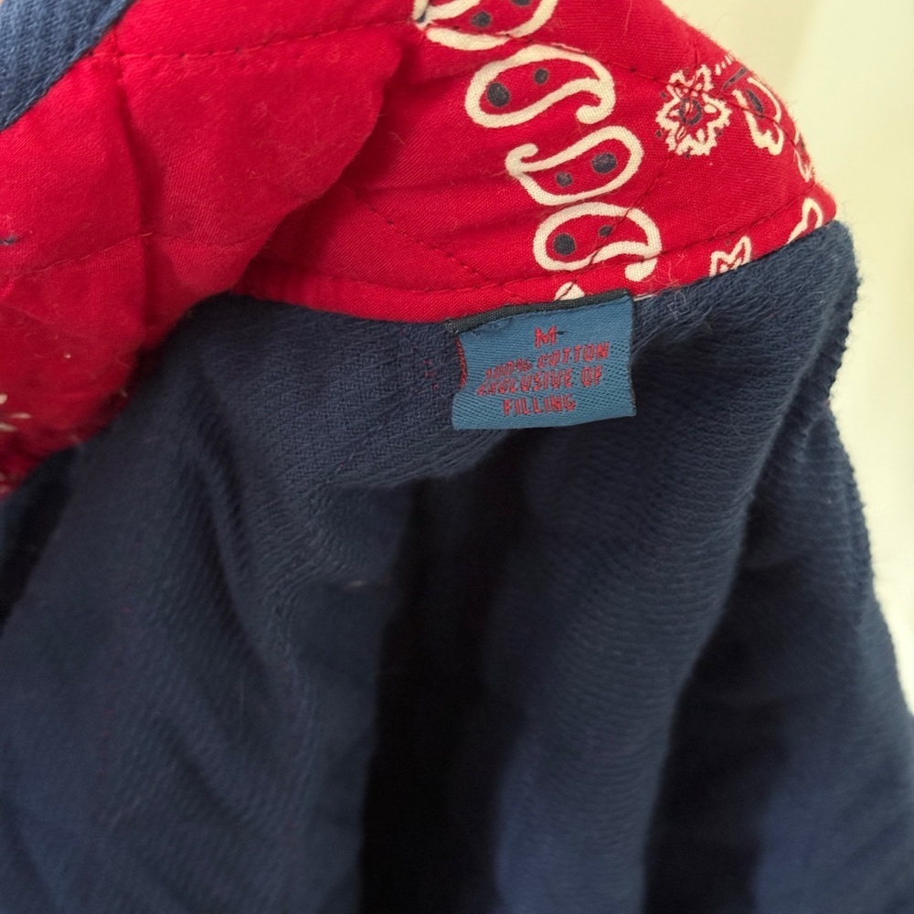 Vintage Women's Quilted Red reversible Jacket with Floral Design size medium - Picture 12 of 13